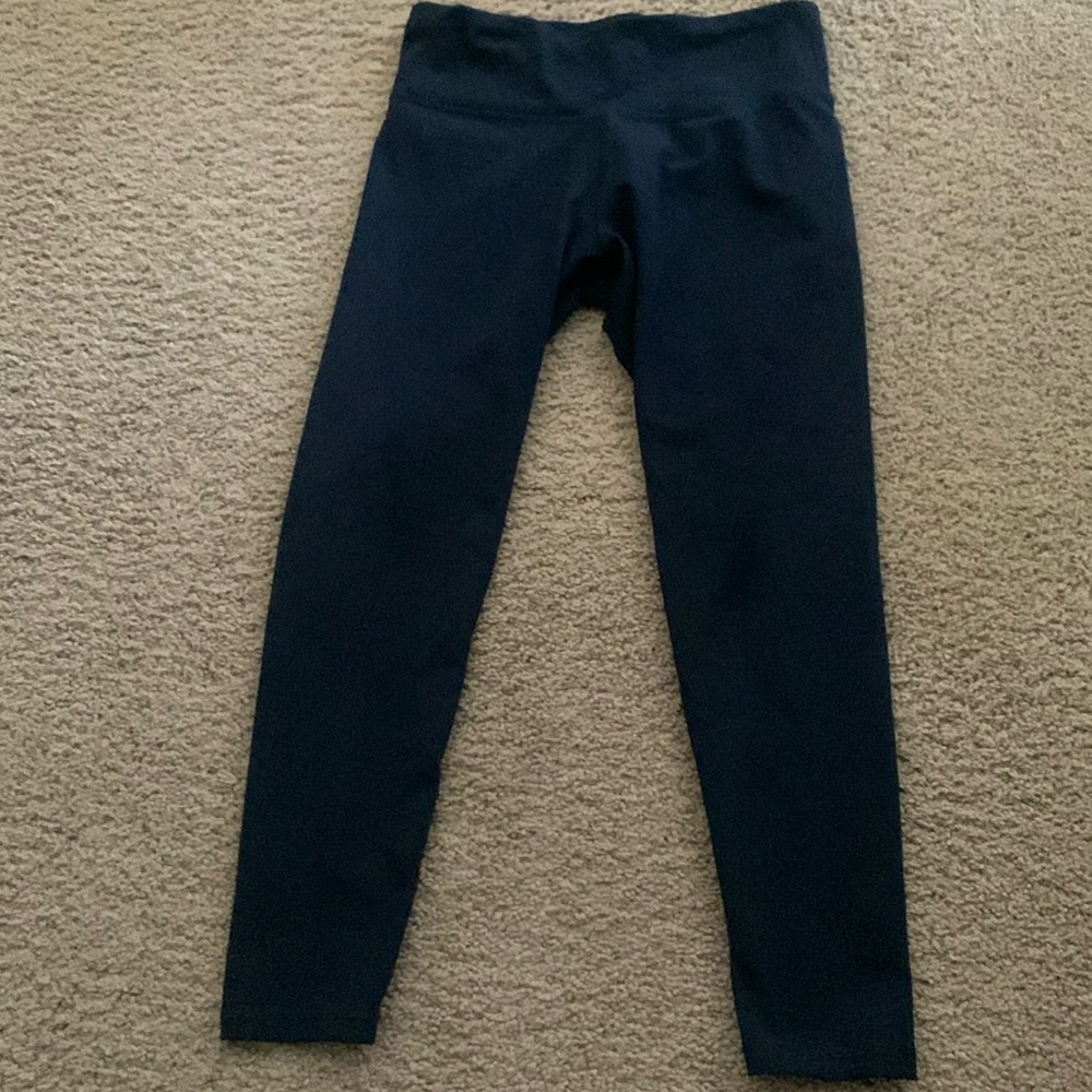 Navy blue leggings